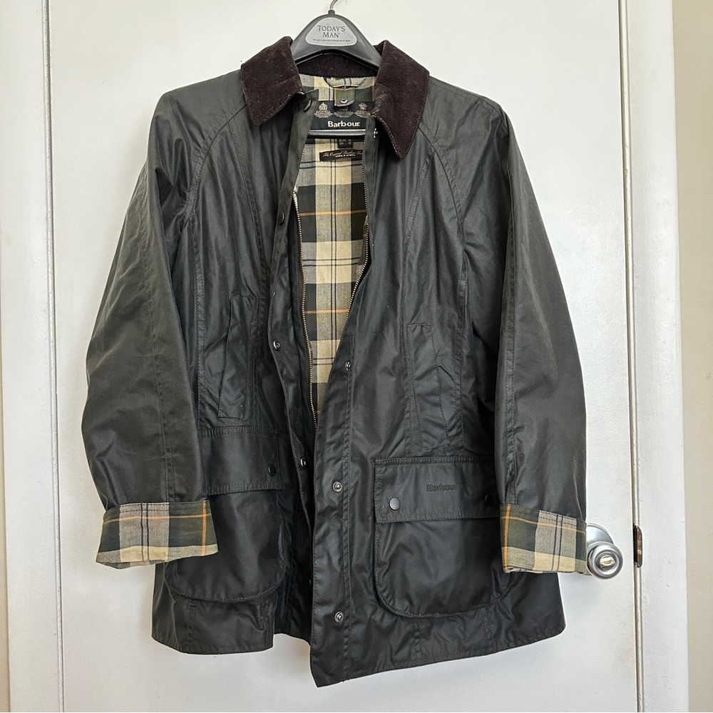 Barbour Beadnell Waxed Jacket - sage
